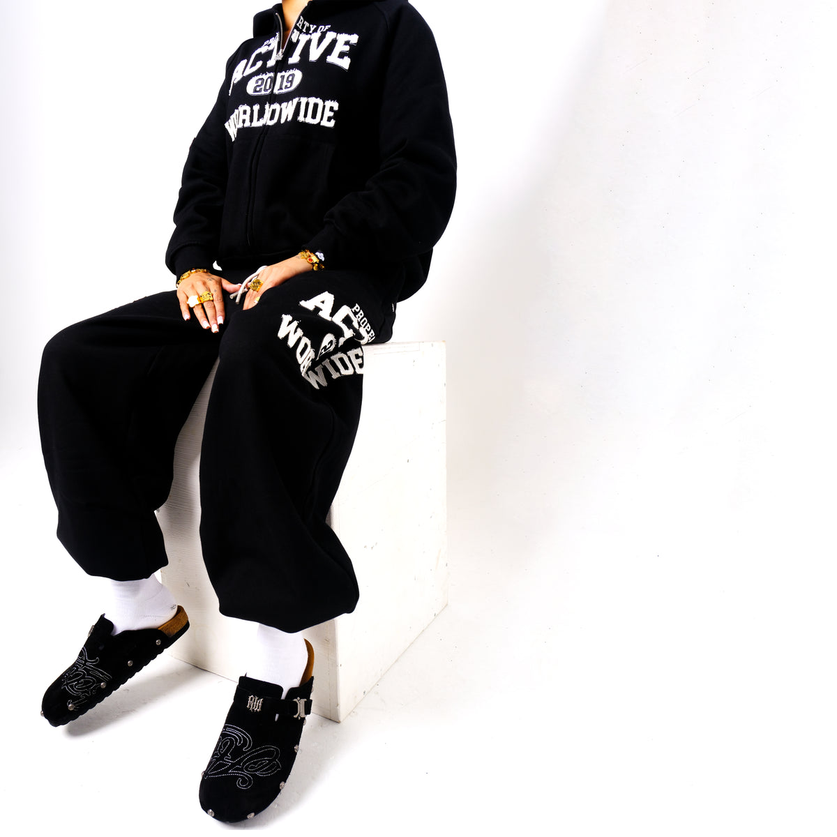 PROPERTY OF ACTIVE (P.O.A) SET