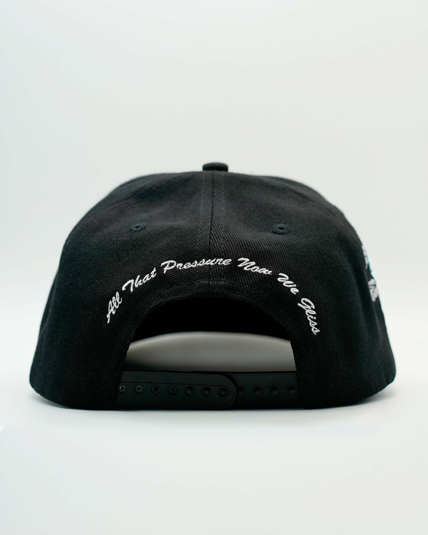 AW PRESSURE & GLISS SNAPBACK